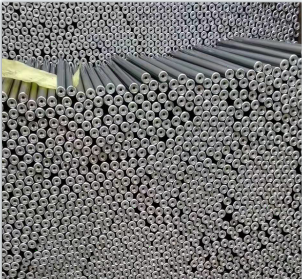 Máy đóng đai ốc hai đầu tự động cho nắp ống sắt 8